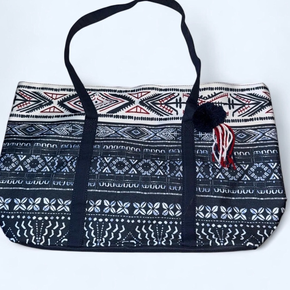 Patterned Black and White Tote Bag